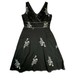 Bandolino Sleeveless Dress Black Size Large Embroidered White Midi Lined